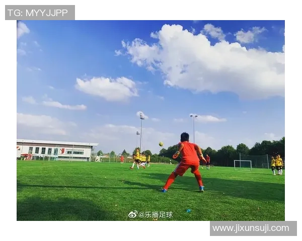 仪陇县足球比赛直播现场精彩瞬间回顾与赛后分析 仪陇县足球比赛直播现场精彩瞬间回顾与赛后分析