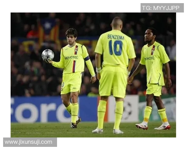 里昂与巴萨对决阵容分析及战术解析全面解读